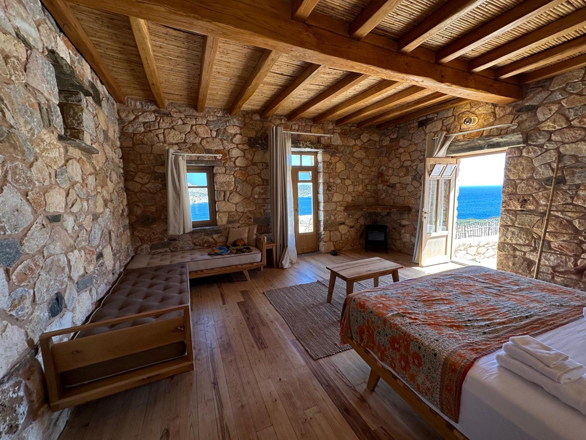 Phisis Nature Retreat Donoussa Exterior photo